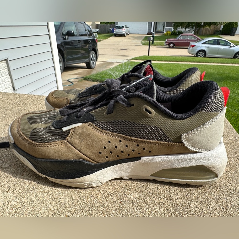 Jordan’s sz 9